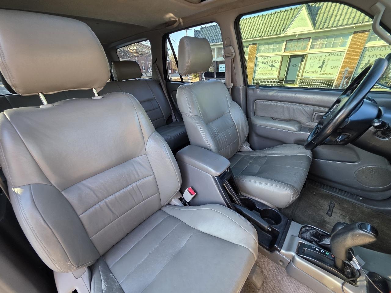 Toyota 4Runner SR5 4WD 2001