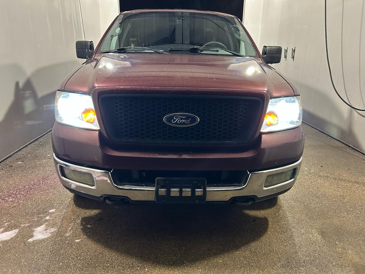 Ford F-150 Lariat SuperCab 4WD 2004