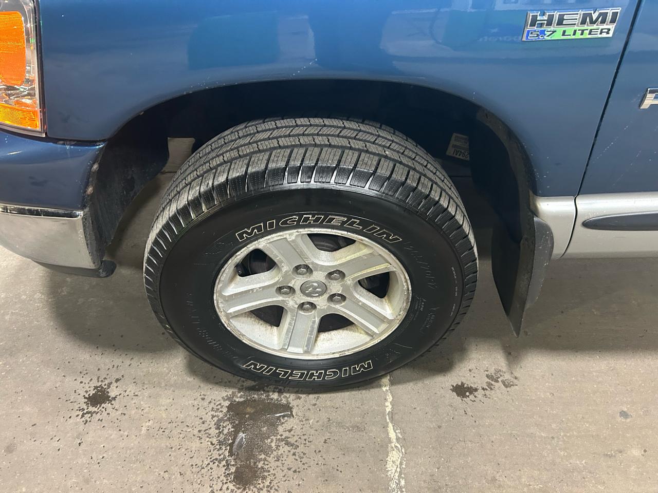 Dodge Ram 1500 SLT 4WD 2006