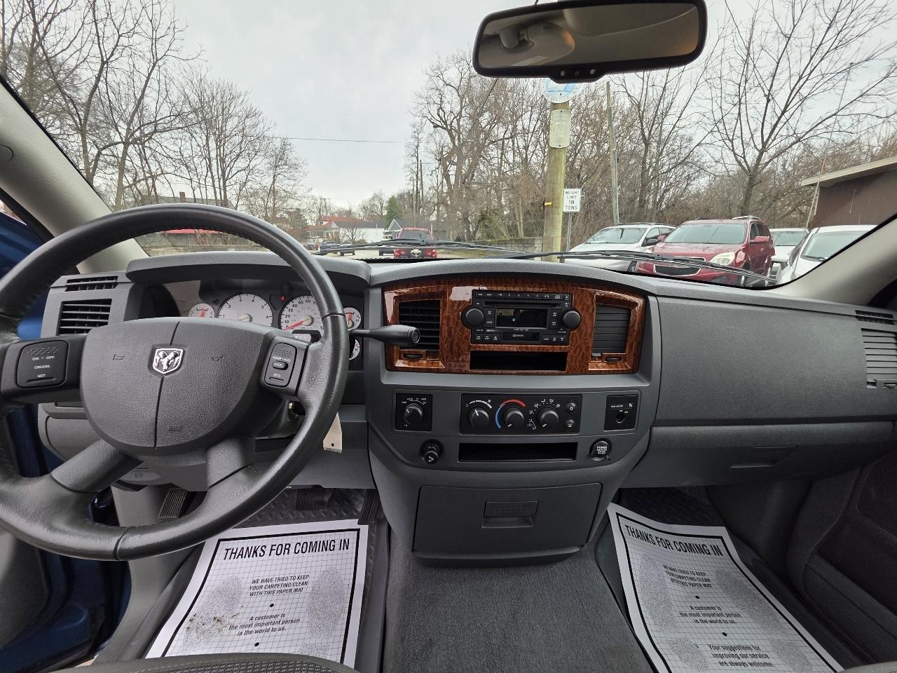 Dodge Ram 1500 SLT 4WD 2006