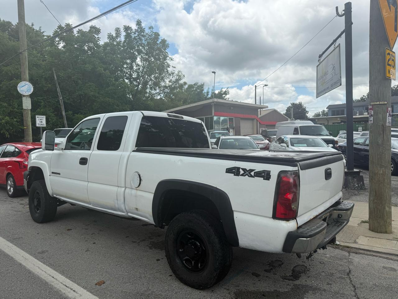 Chevrolet Silverado Classic 2500HD LS Ext. Cab 4WD 2007