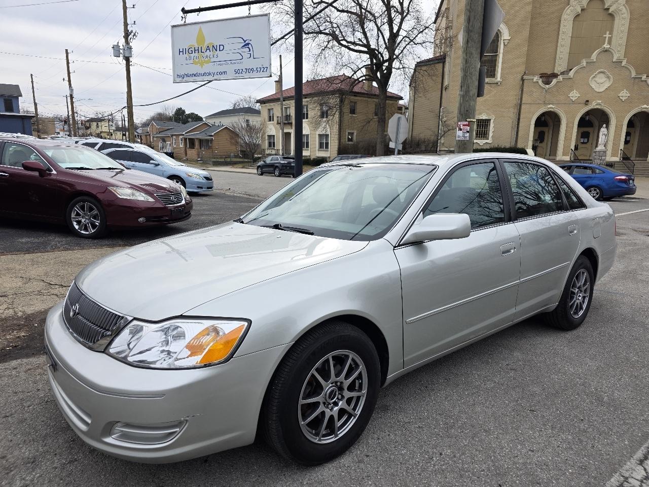 2000 Toyota Avalon XLS