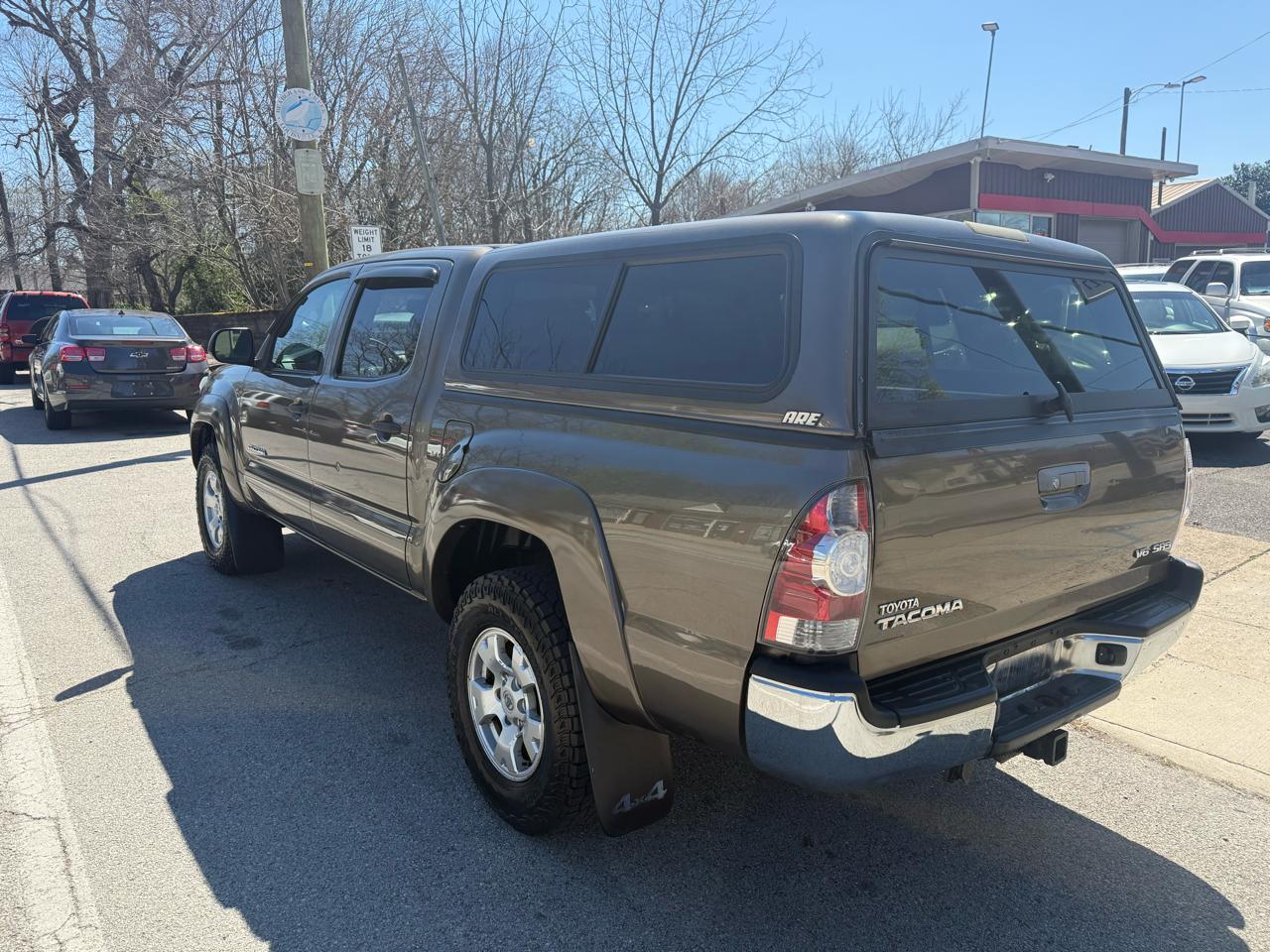 Toyota Tacoma SR5 Double Cab 4WD V6 2012