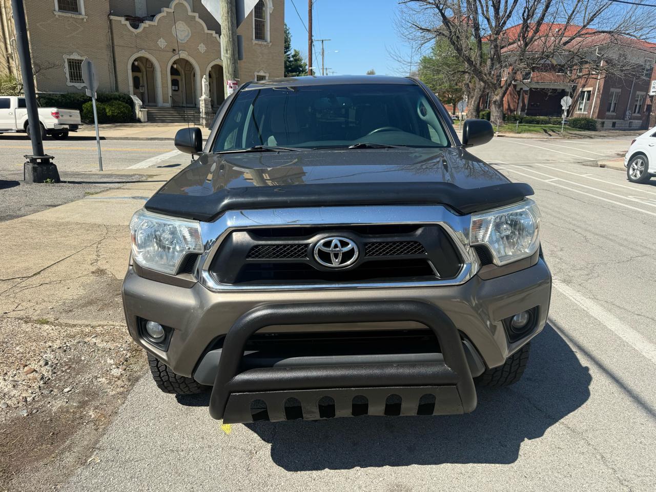 Toyota Tacoma SR5 Double Cab 4WD V6 2012