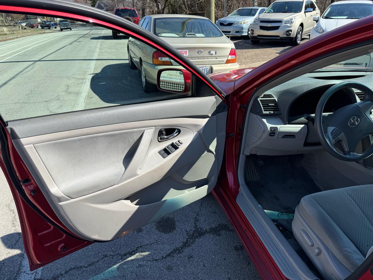 Toyota Camry XLE 5-Spd AT 2009