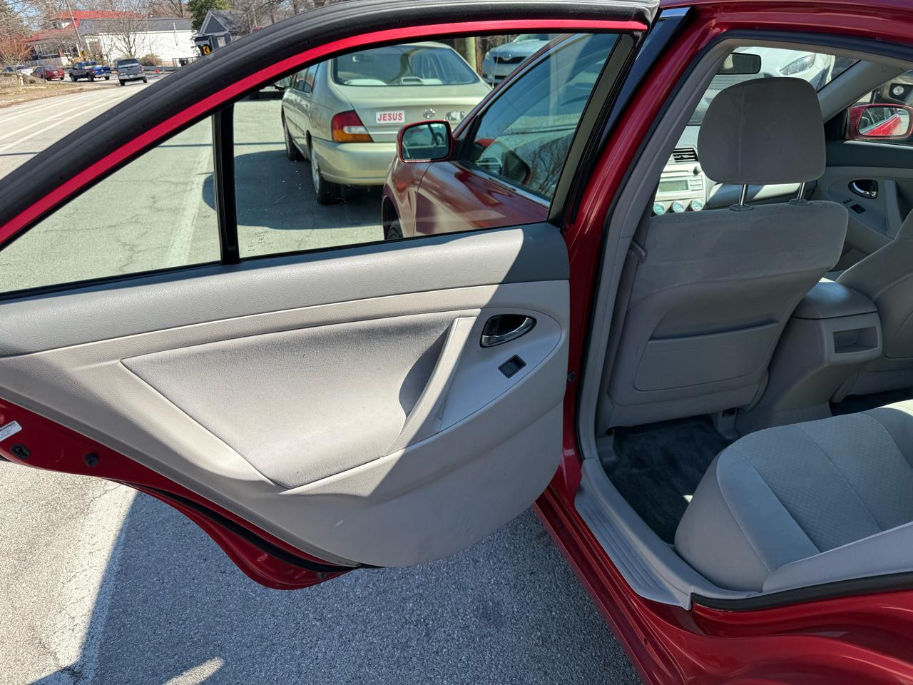 Toyota Camry XLE 5-Spd AT 2009