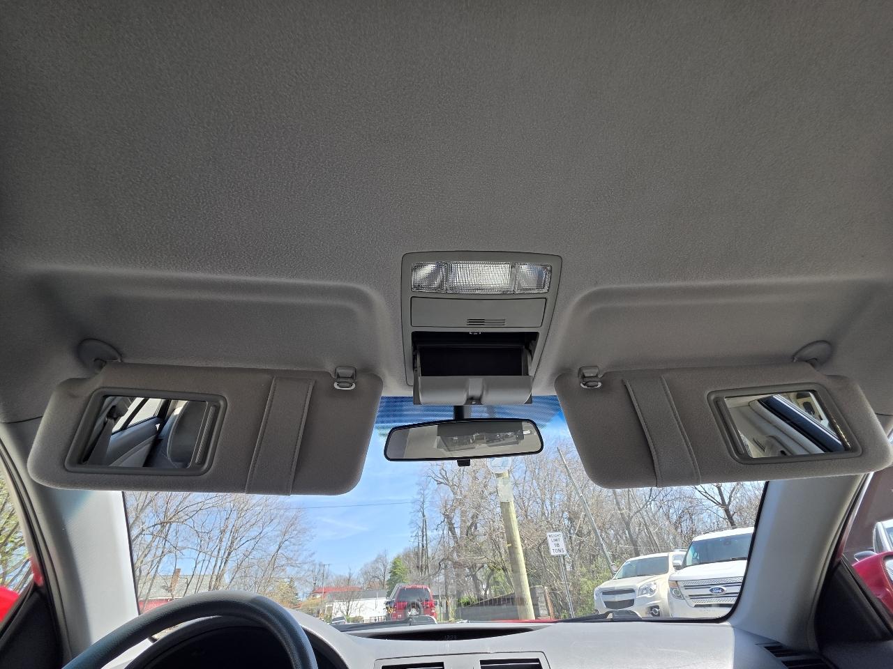 Toyota Camry LE 5-Spd AT 2009