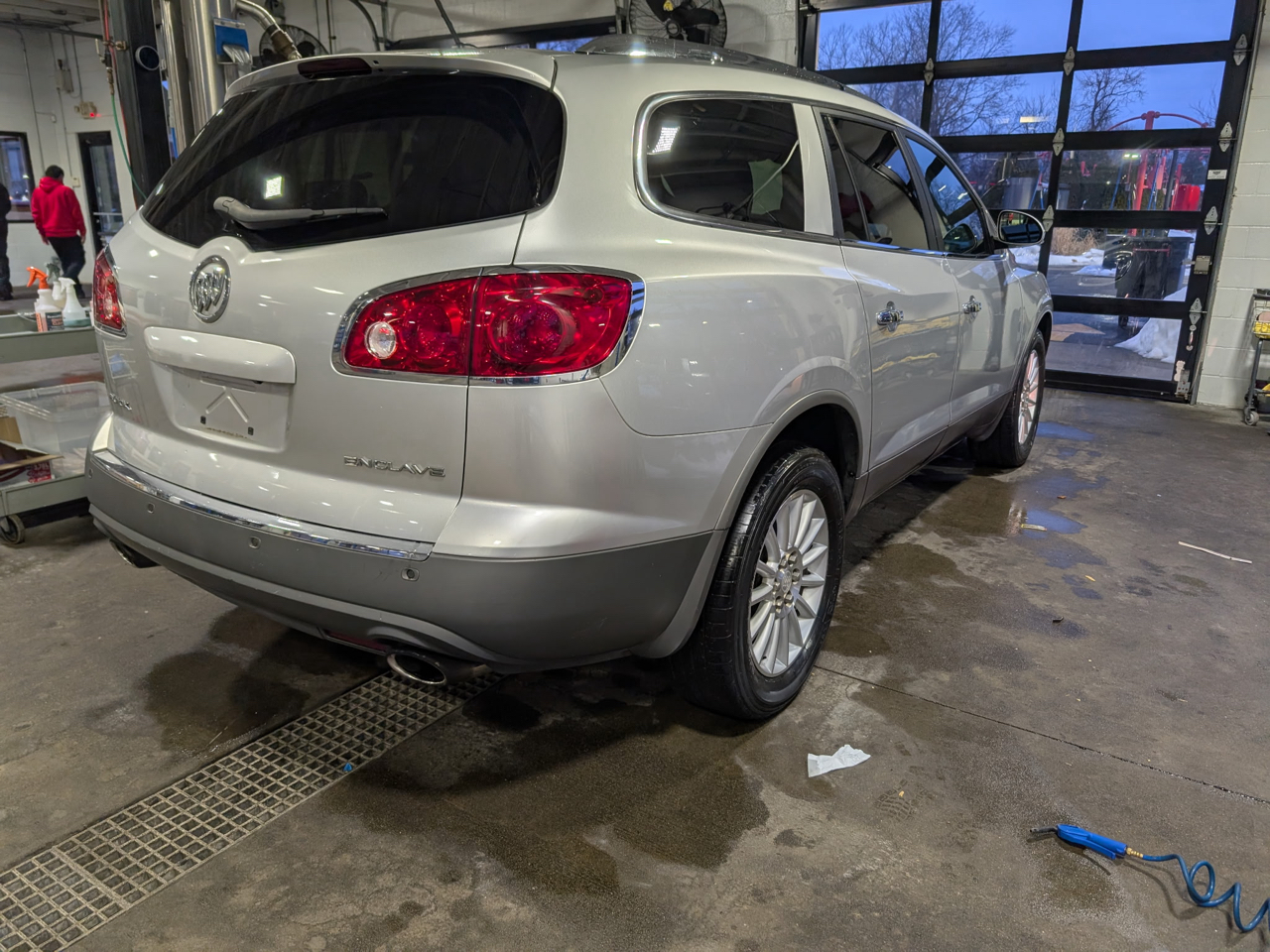 Buick Enclave Leather FWD 2012
