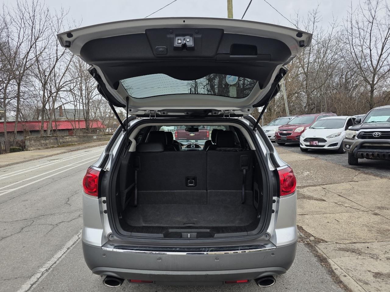 Buick Enclave Leather FWD 2012