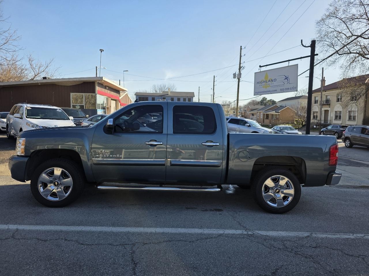 Chevrolet Silverado 1500 LT1 Crew Cab 2WD 2009