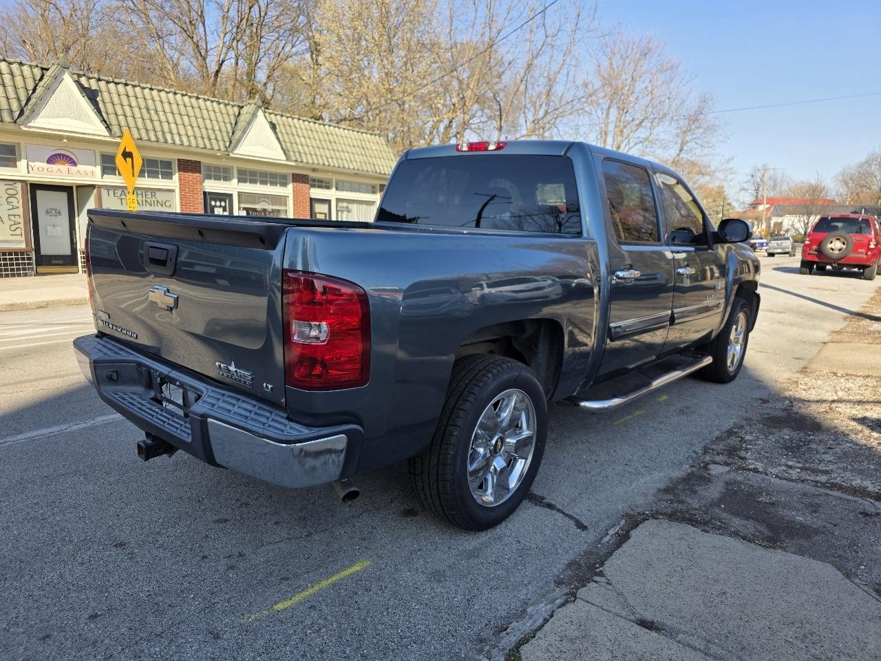 Chevrolet Silverado 1500 LT1 Crew Cab 2WD 2009