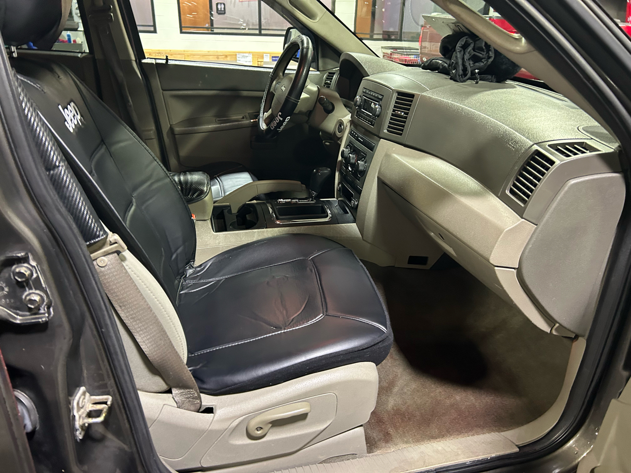 Jeep Grand Cherokee Laredo 4WD 2006