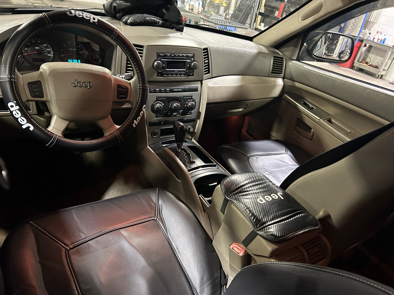 Jeep Grand Cherokee Laredo 4WD 2006