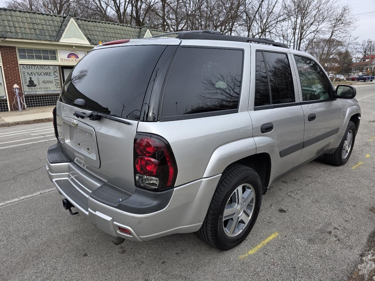 Chevrolet TrailBlazer LS 4WD 2005