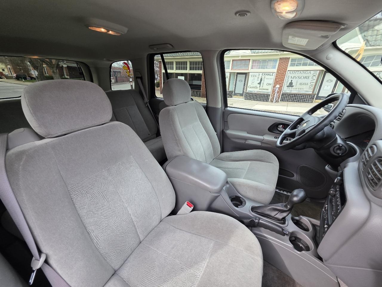 Chevrolet TrailBlazer LS 4WD 2005