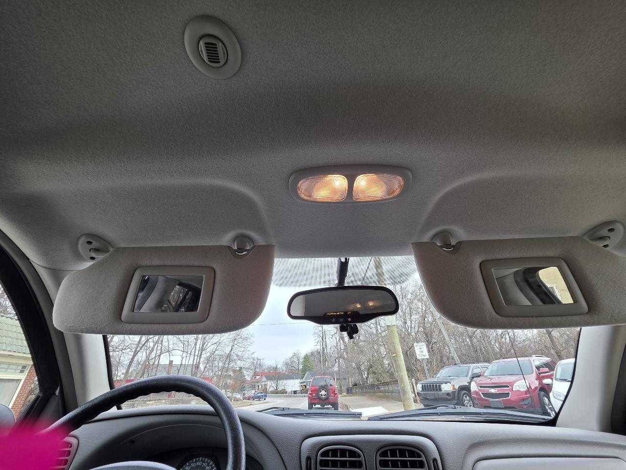 Chevrolet TrailBlazer LS 4WD 2005