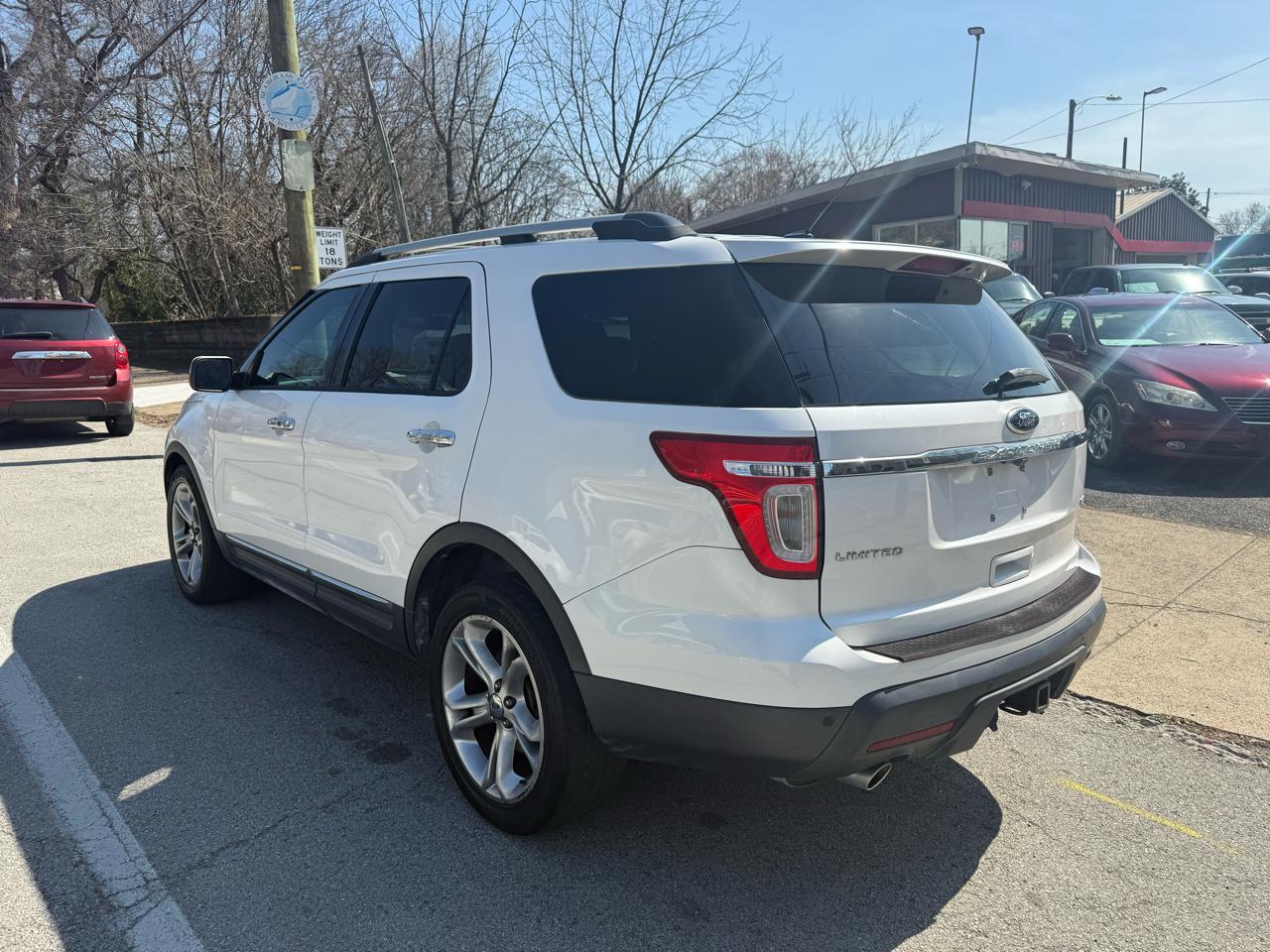 Ford Explorer Limited 4WD 2013