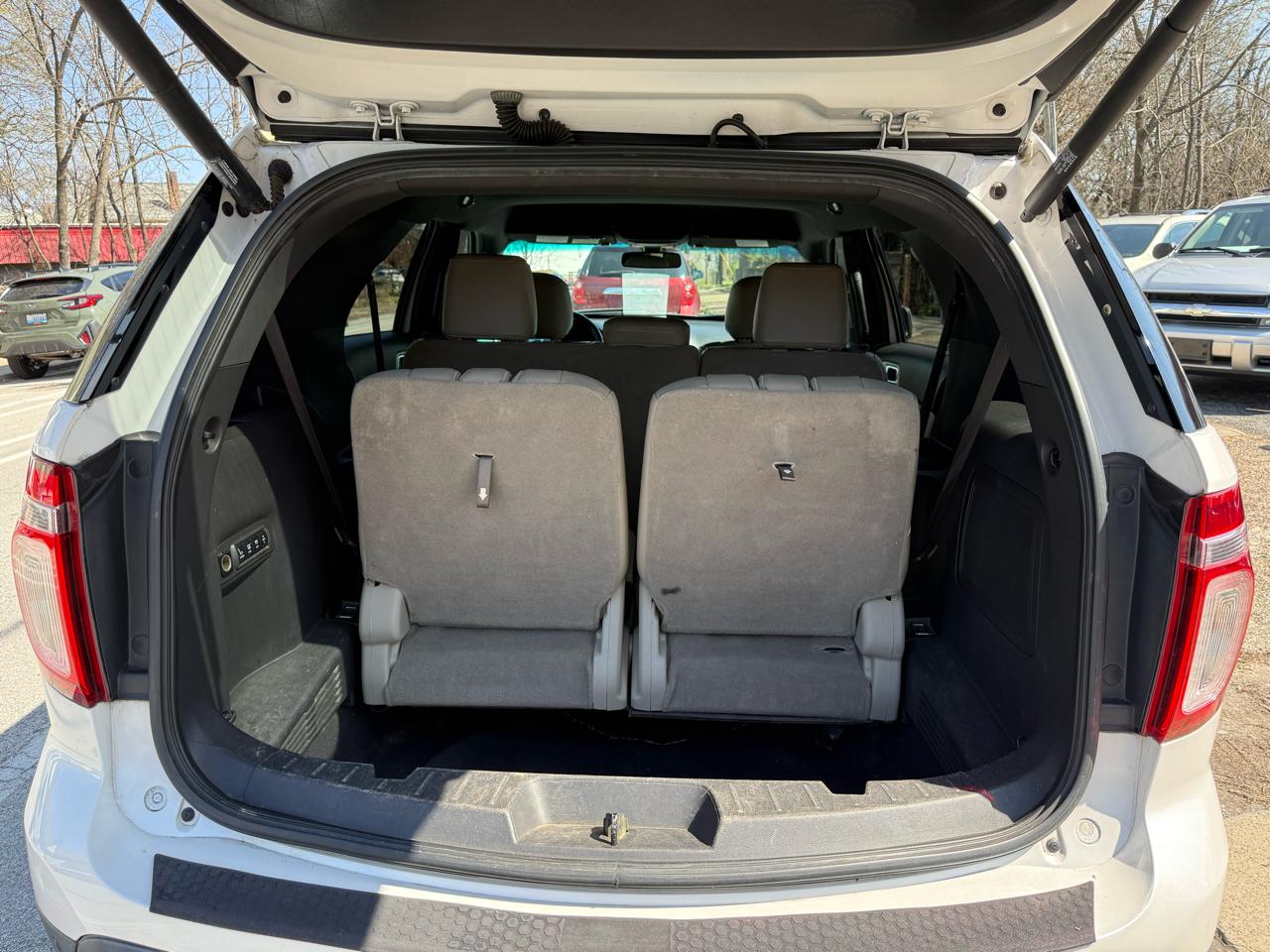 Ford Explorer Limited 4WD 2013