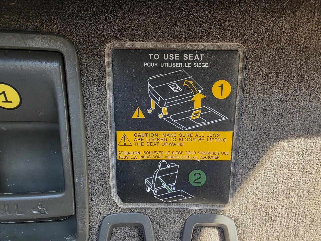 Toyota Sienna XLE FWD 8-Passenger V6 2013