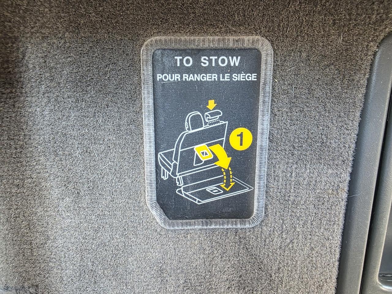 Toyota Sienna XLE FWD 8-Passenger V6 2013