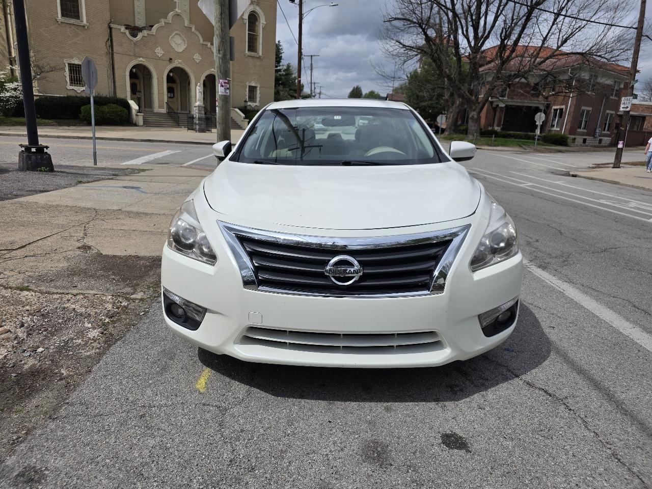 Nissan Altima 2.5 SL 2014