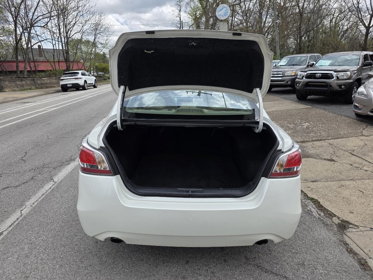 Nissan Altima 2.5 SL 2014