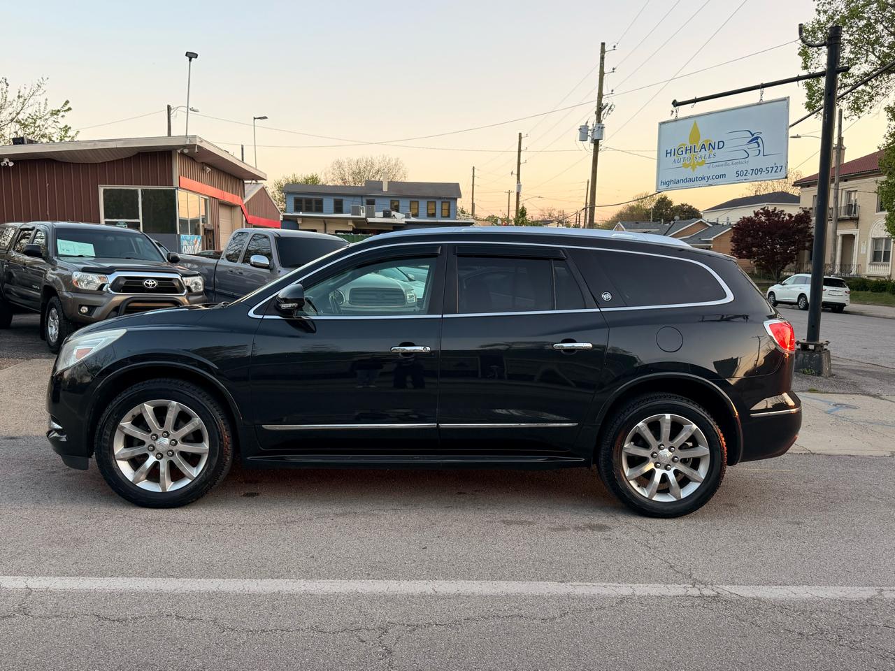 Buick Enclave Premium FWD 2013