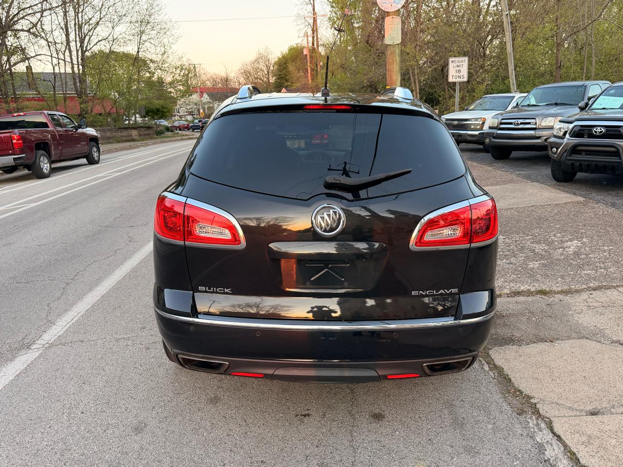 Buick Enclave Premium FWD 2013