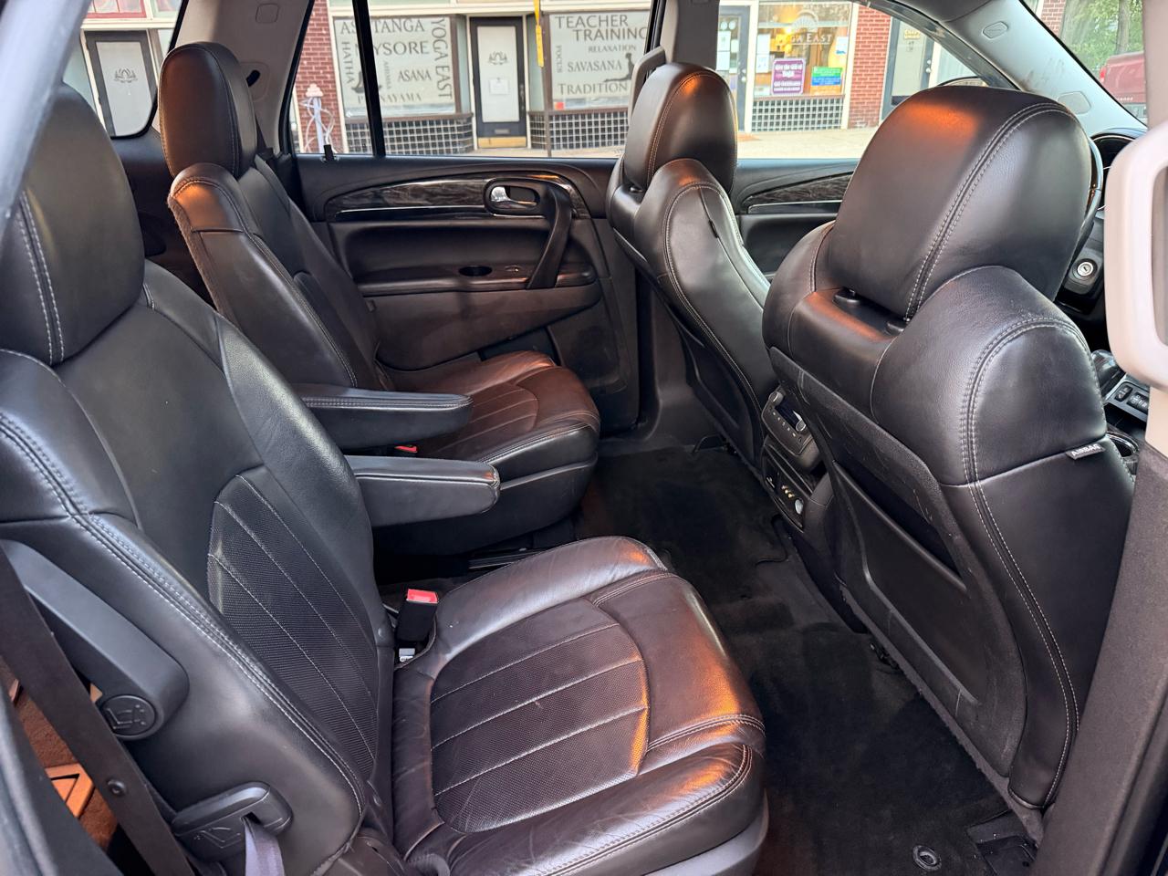 Buick Enclave Premium FWD 2013