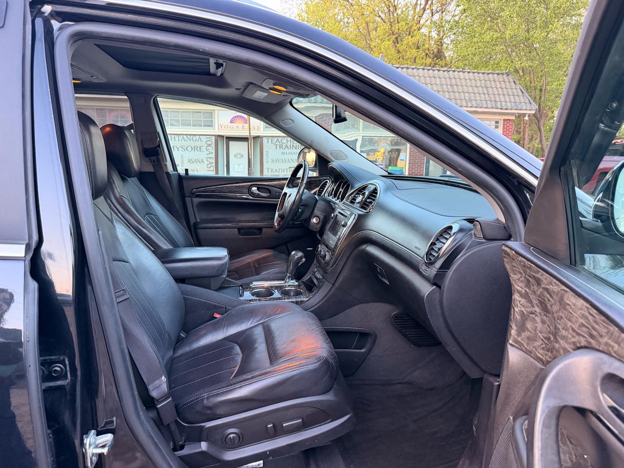 Buick Enclave Premium FWD 2013