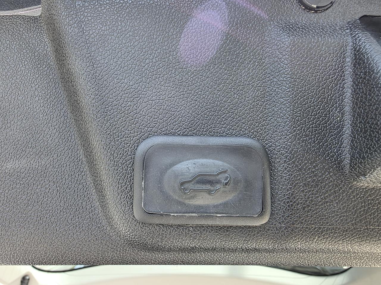 Buick Enclave Premium FWD 2013