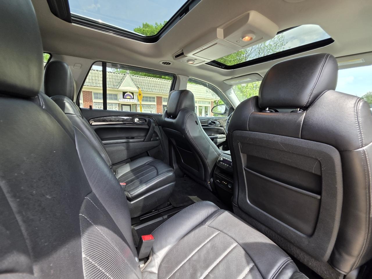 Buick Enclave Premium FWD 2013