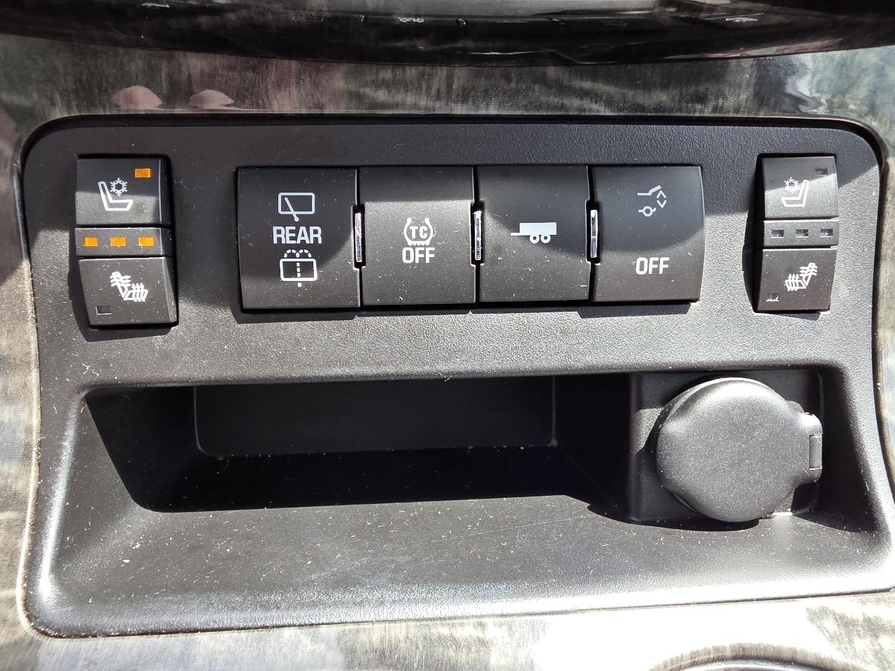 Buick Enclave Premium FWD 2013