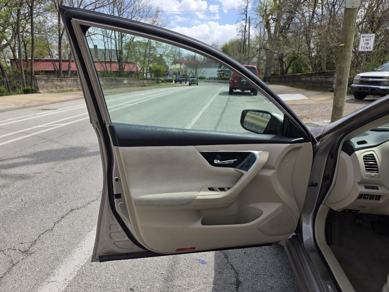 Nissan Altima 2.5 SL 2013