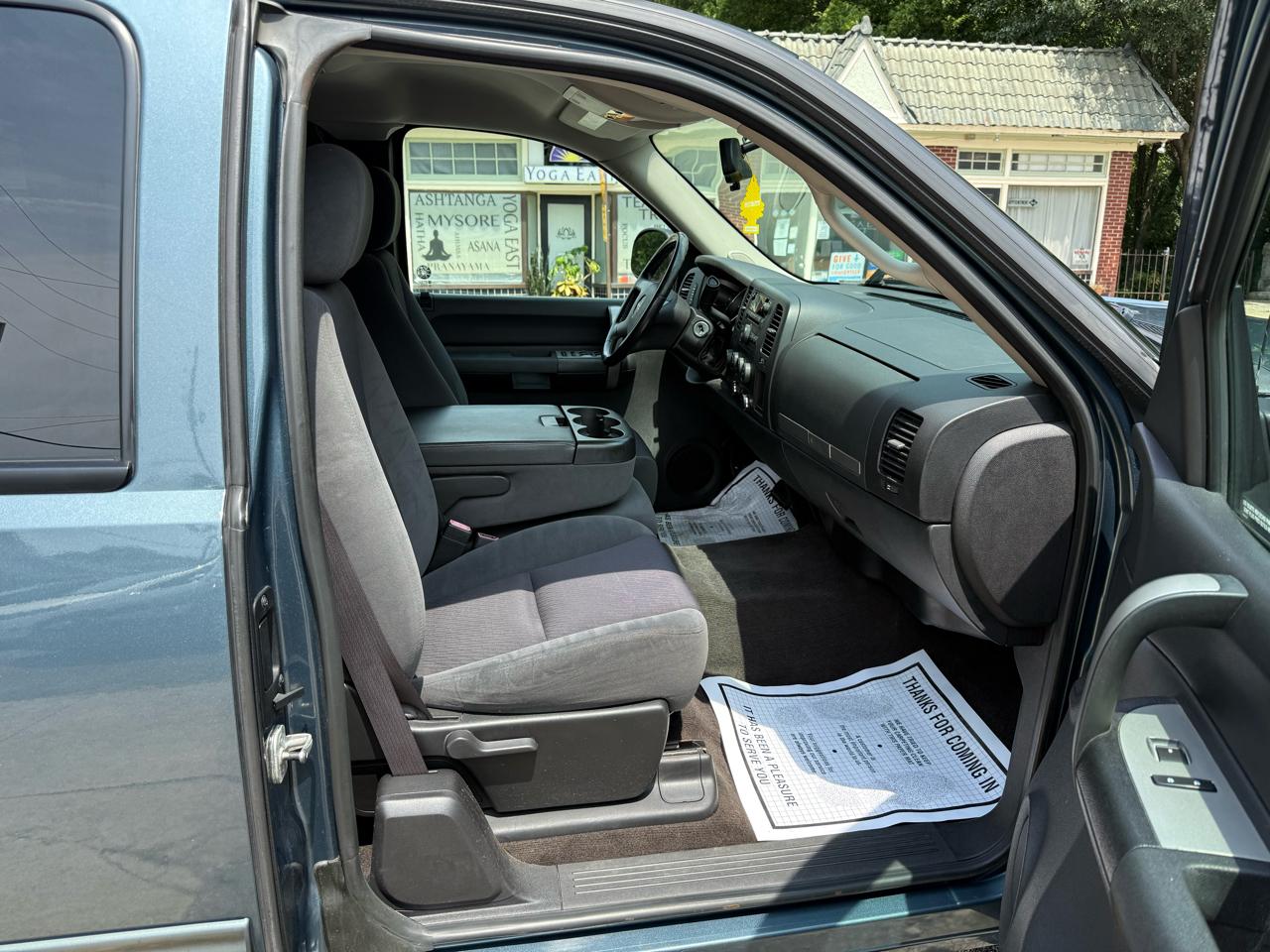 GMC Sierra 1500 SL Ext Cab 4D 4WD 2009