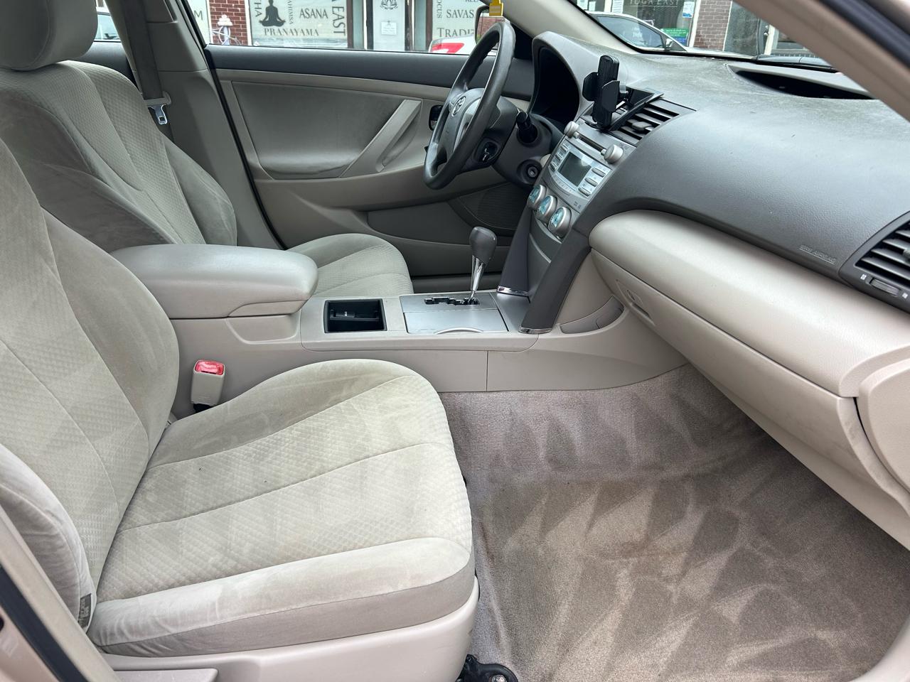 Toyota Camry LE 5-Spd AT 2007