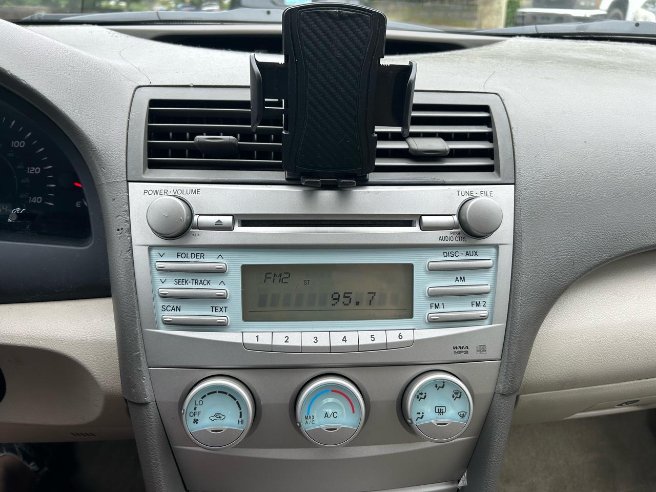 Toyota Camry LE 5-Spd AT 2007