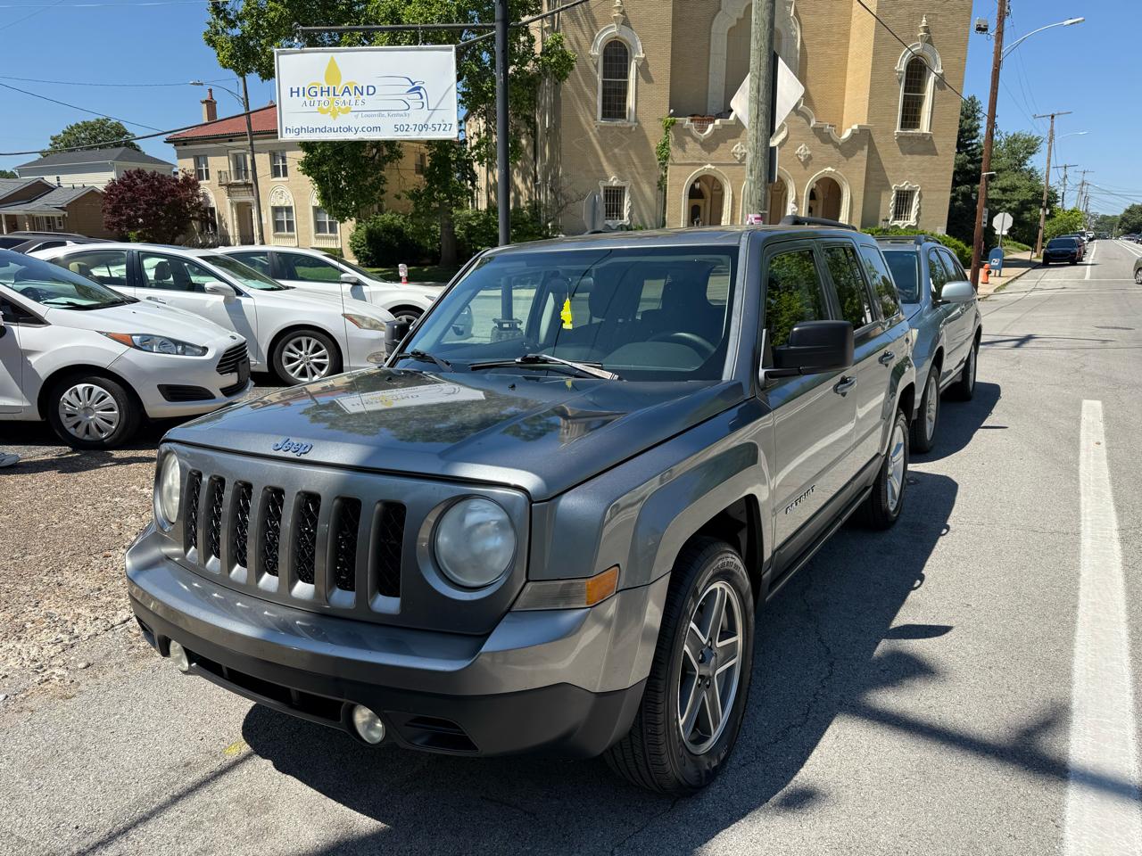2012 Jeep Patriot Latitude 2WD