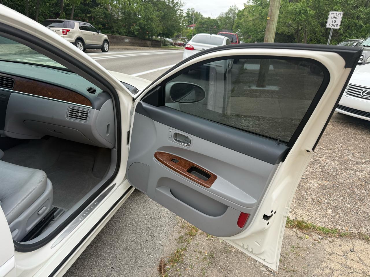 Buick LaCrosse CXL 2005