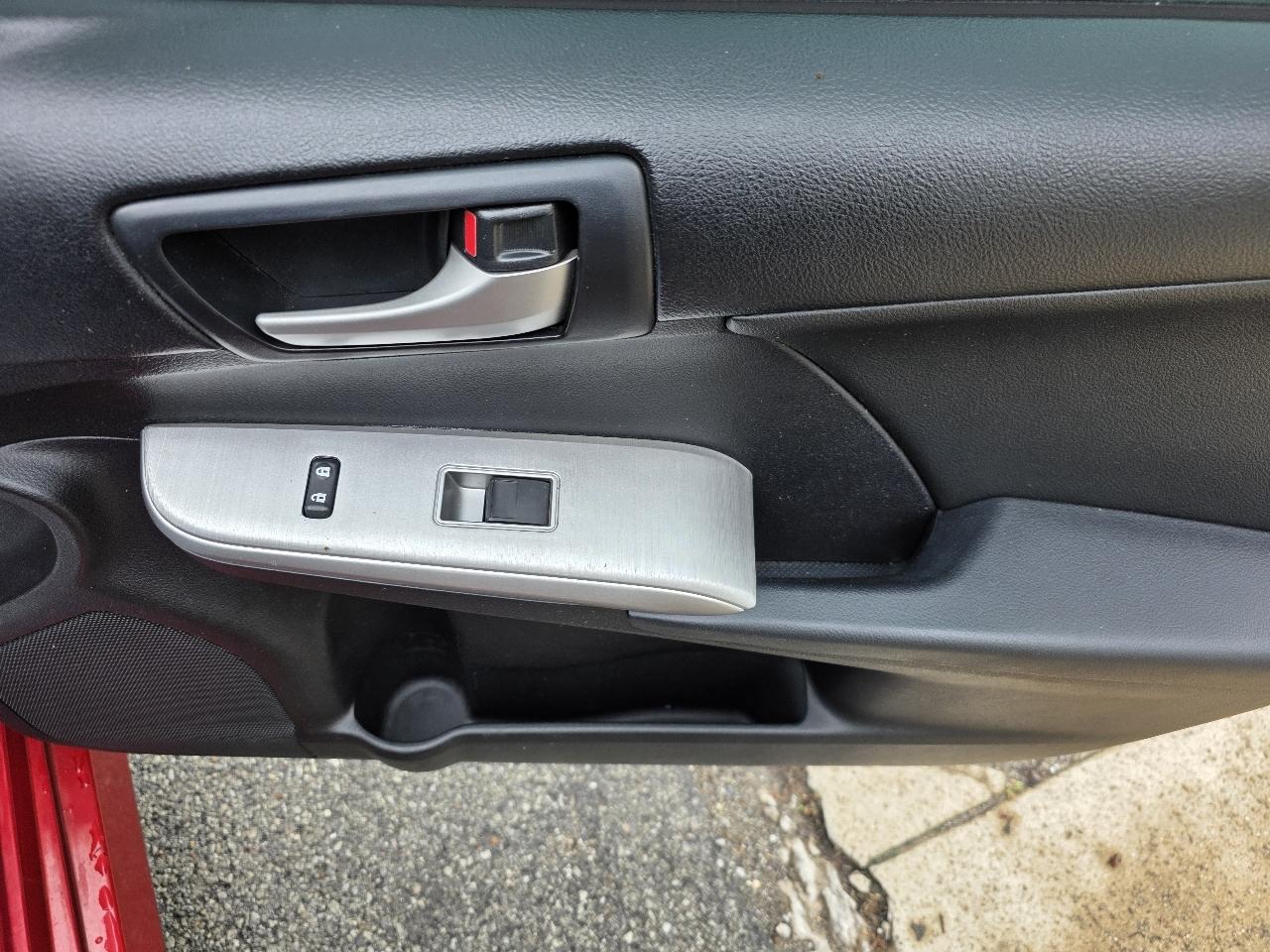 Toyota Camry SE 4D Sedan 2013