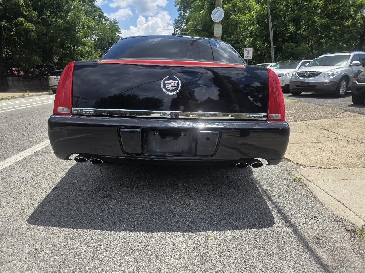Cadillac DTS Performance 2007