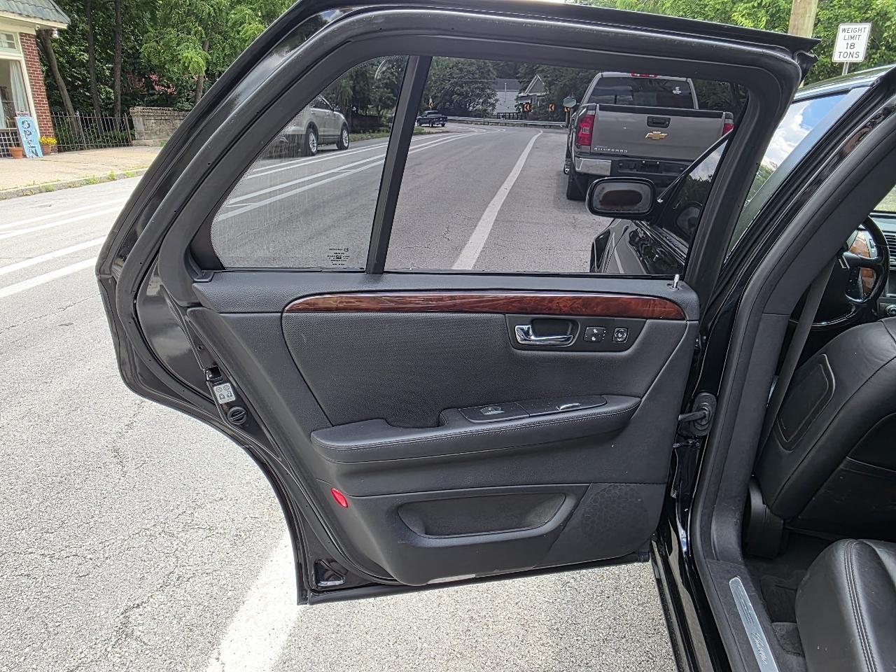 Cadillac DTS Performance 2007