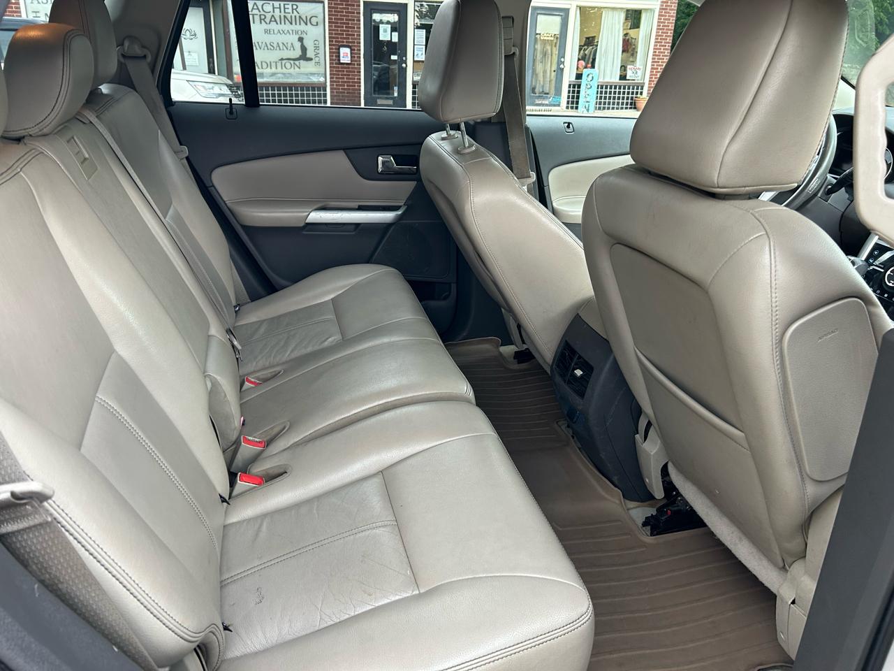 Ford Edge Limited FWD 2011