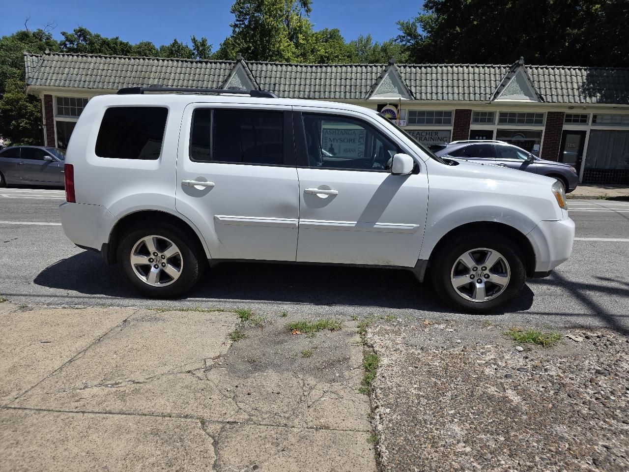Honda Pilot EX-L 2WD 5-Spd AT 2010