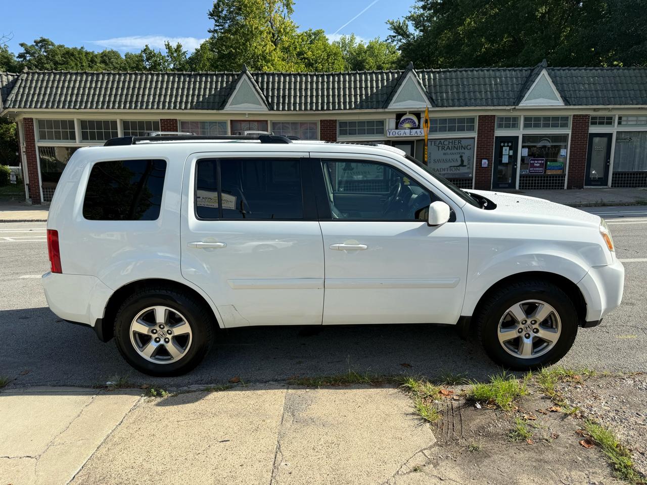 Honda Pilot EX-L 2WD 5-Spd AT 2010