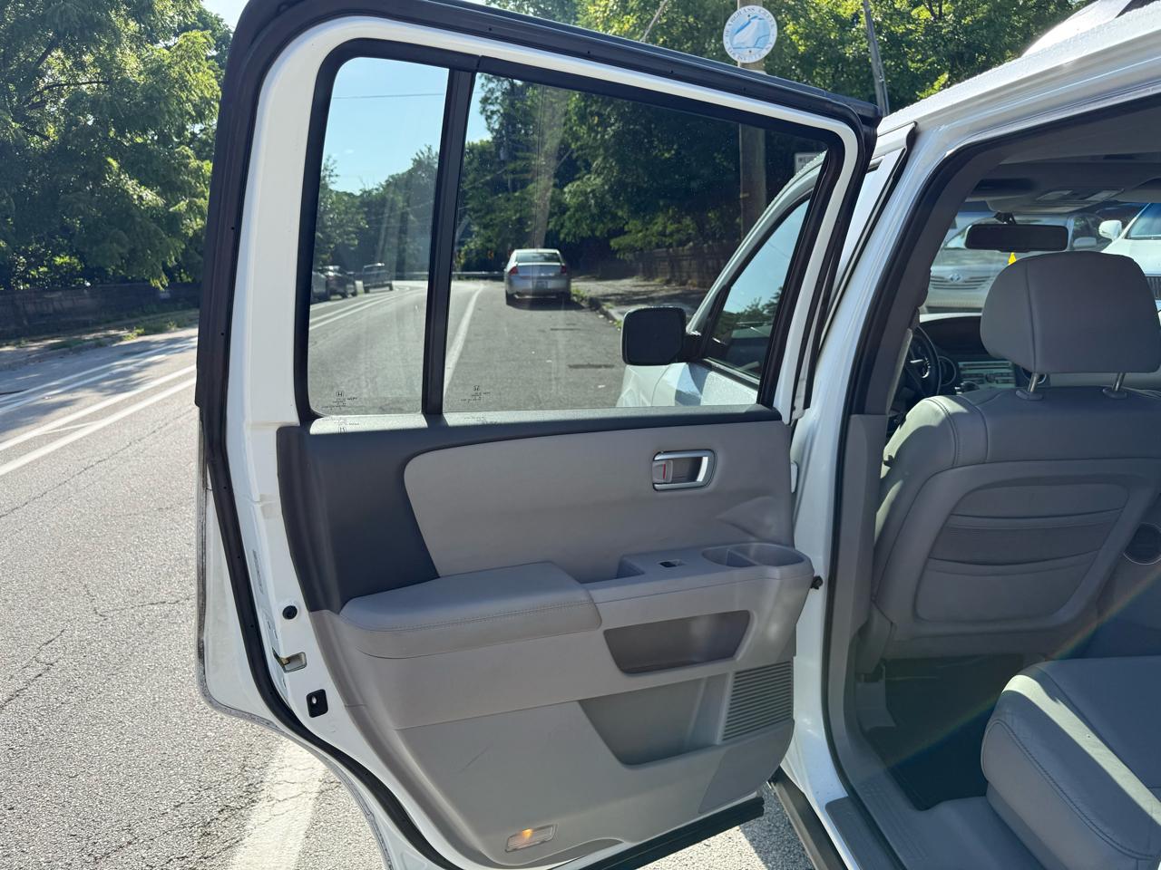 Honda Pilot EX-L 2WD 5-Spd AT 2010