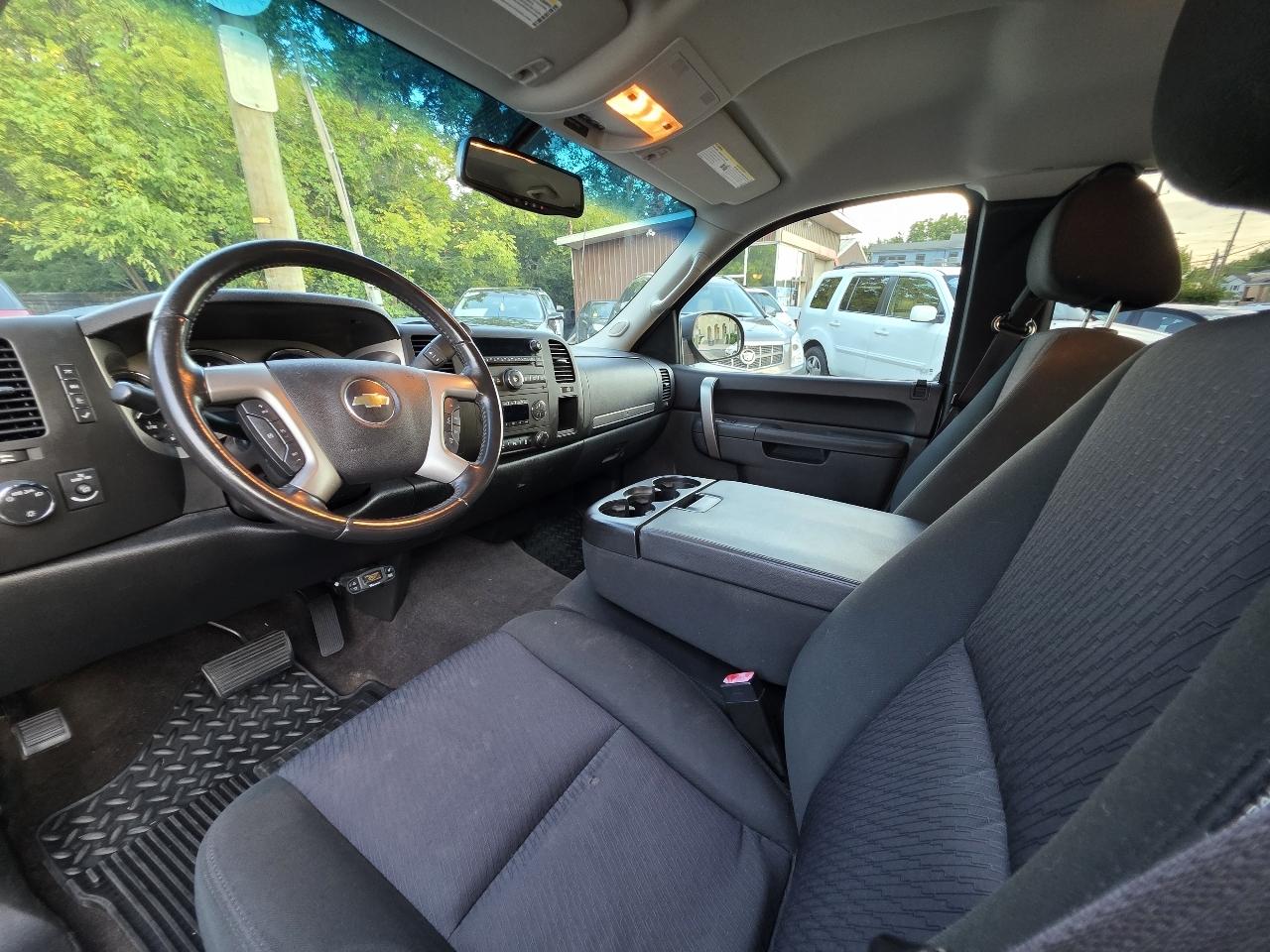 Chevrolet Silverado 1500 LT Ext. Cab Long Box 4WD 2013