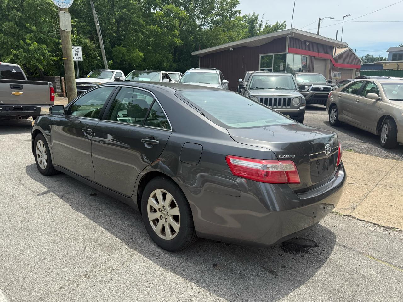 Toyota Camry XLE 5-Spd AT 2009