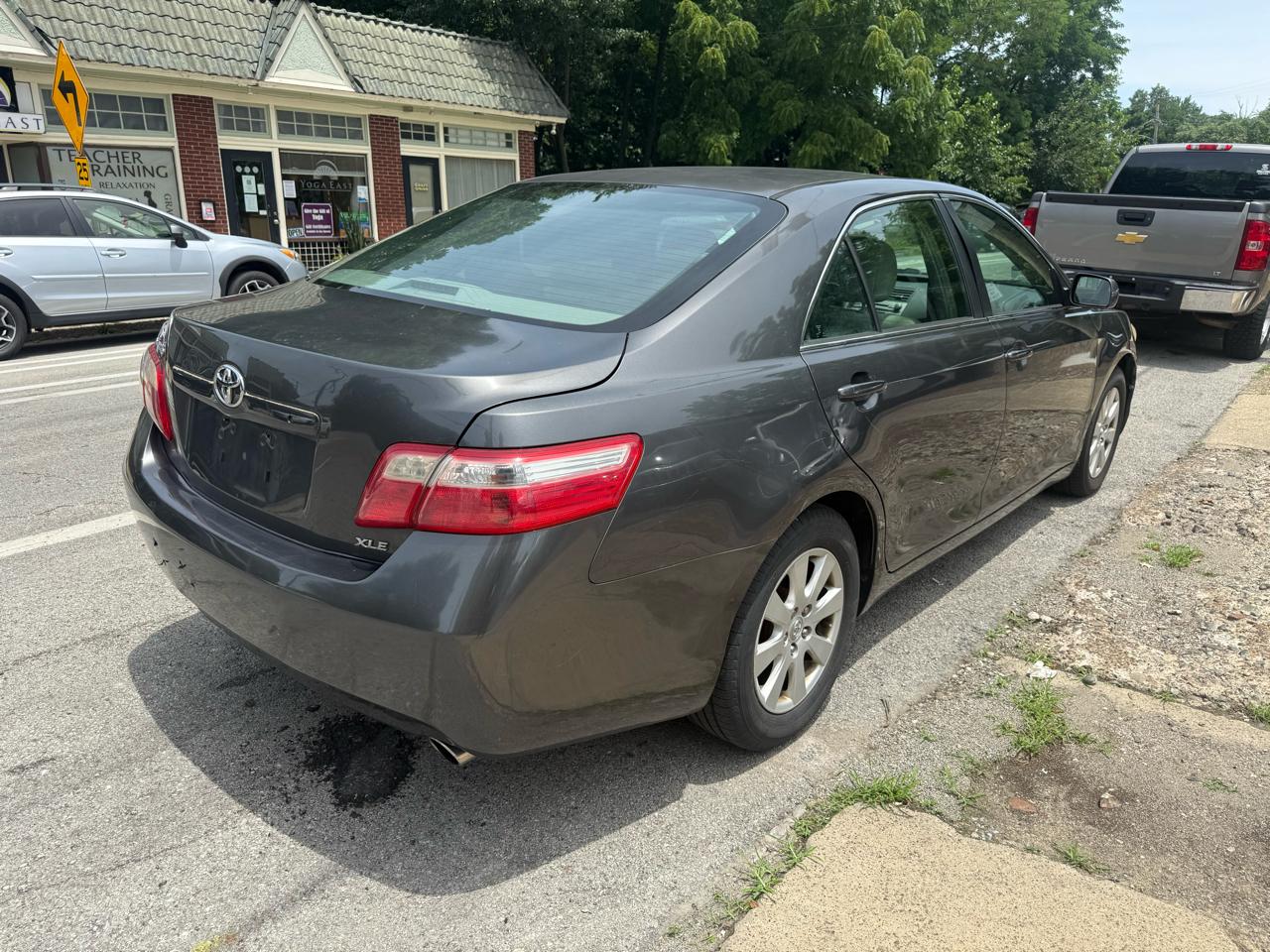 Toyota Camry XLE 5-Spd AT 2009