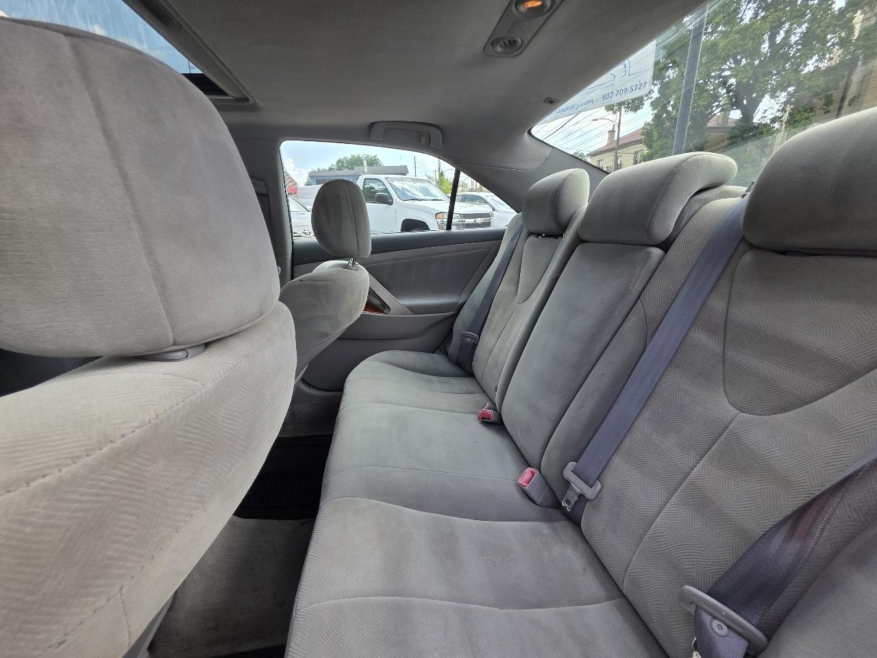 Toyota Camry XLE 5-Spd AT 2009
